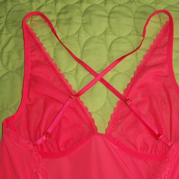 Victoria's Secret Rose Color Nightgown with Lacy - Picture 9 of 16